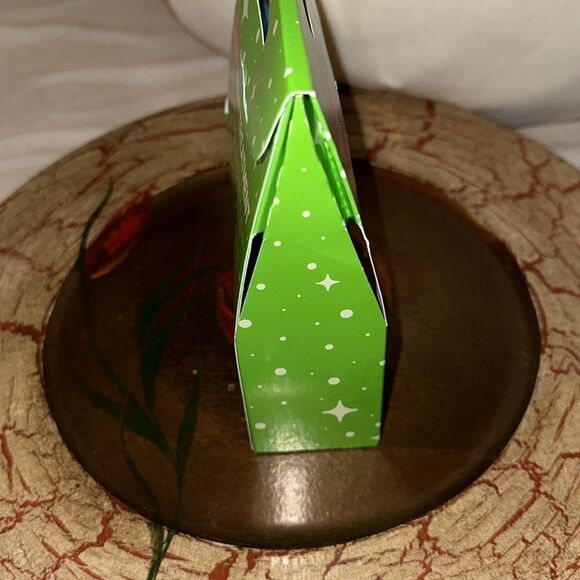 O’Keeffe’s Nighttime Skin Essentials Working Hands Healthy Feet Treatment - Picture 3 of 6